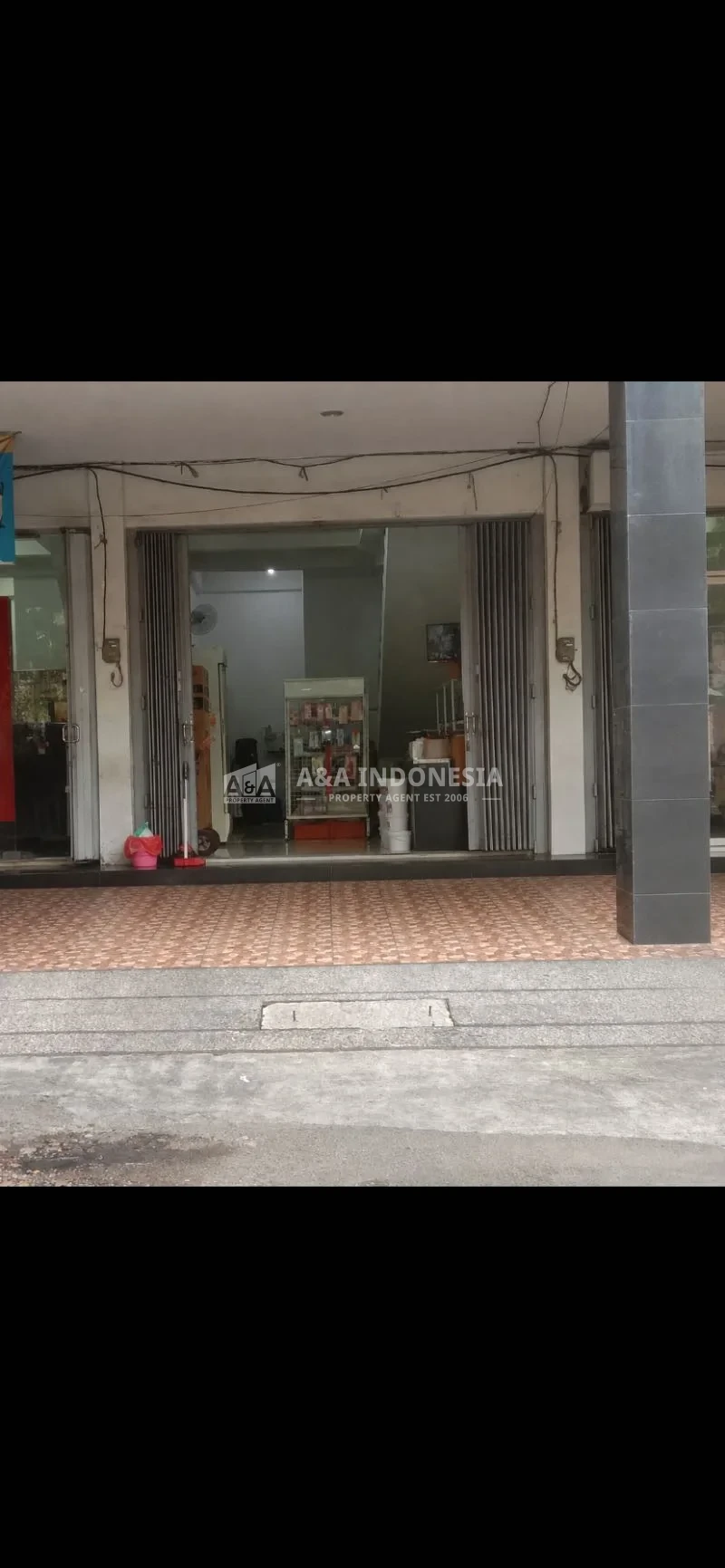 Dijual Ruko 3 Lantai Raya Darmo Baru Barat Surabaya, LT 67 m² LB 200 m², Strategis & Ramai - Image 1