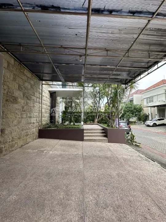 Jual Rumah 2 Mewah Lantai Royal Park Lokasi Prima Area Terdepan Citraland Surabaya - Thumbnail 4