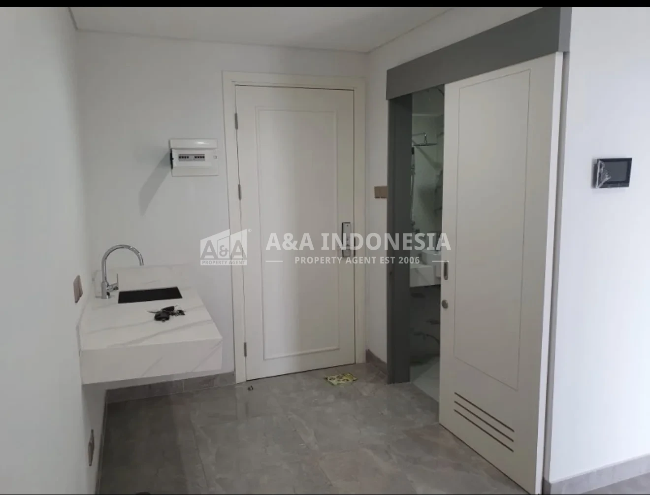 Dijual Apartemen 88 Avenue Surabaya Barat 1BR Lantai 30 View PTC - Thumbnail 3