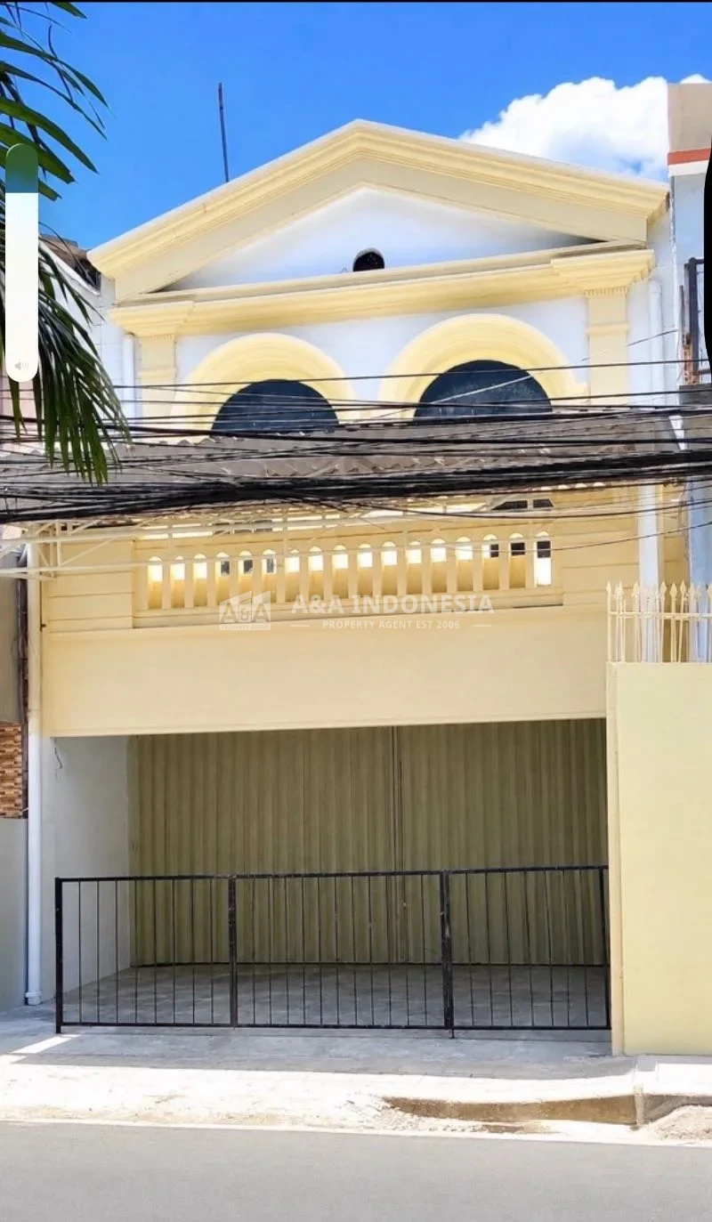 Disewa Ruko Strategis Raya Mulyosari Surabaya Timur 2 Lantai LT 162 m² - Image 1