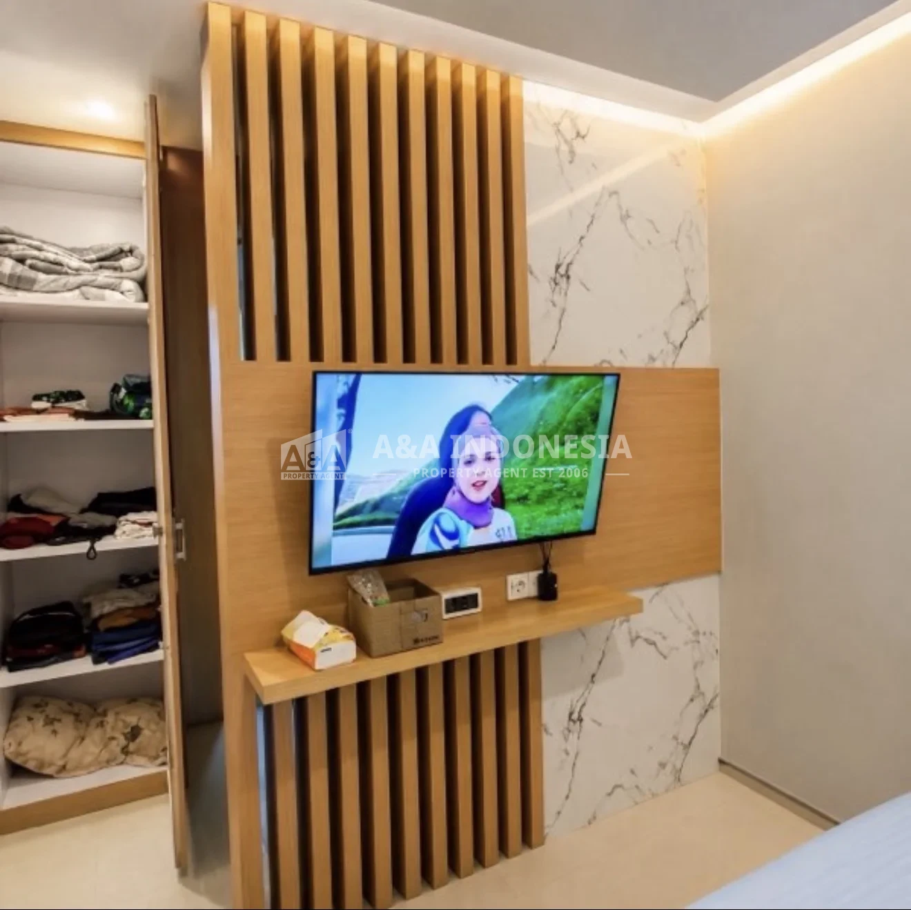 Dijual Rumah Full Furnished Grand Pakuwon Surabaya Barat Dekat Food Junction Type Queensland - Thumbnail 4