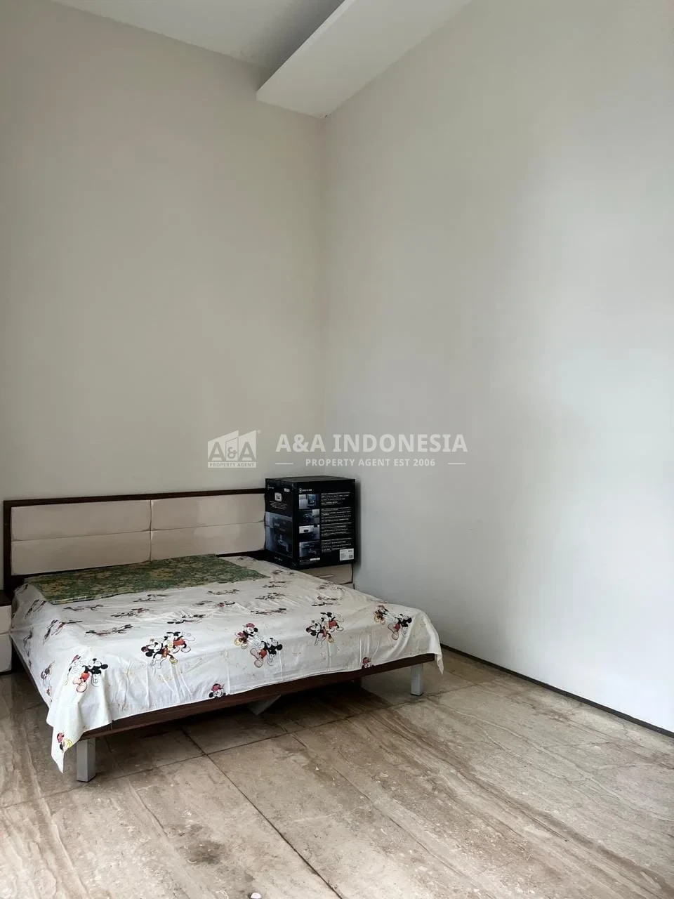 Dijual / Disewakan Rumah Mewah 2 Lantai International Village Lokasi Premium Citraland Utama Surabaya - Thumbnail 5
