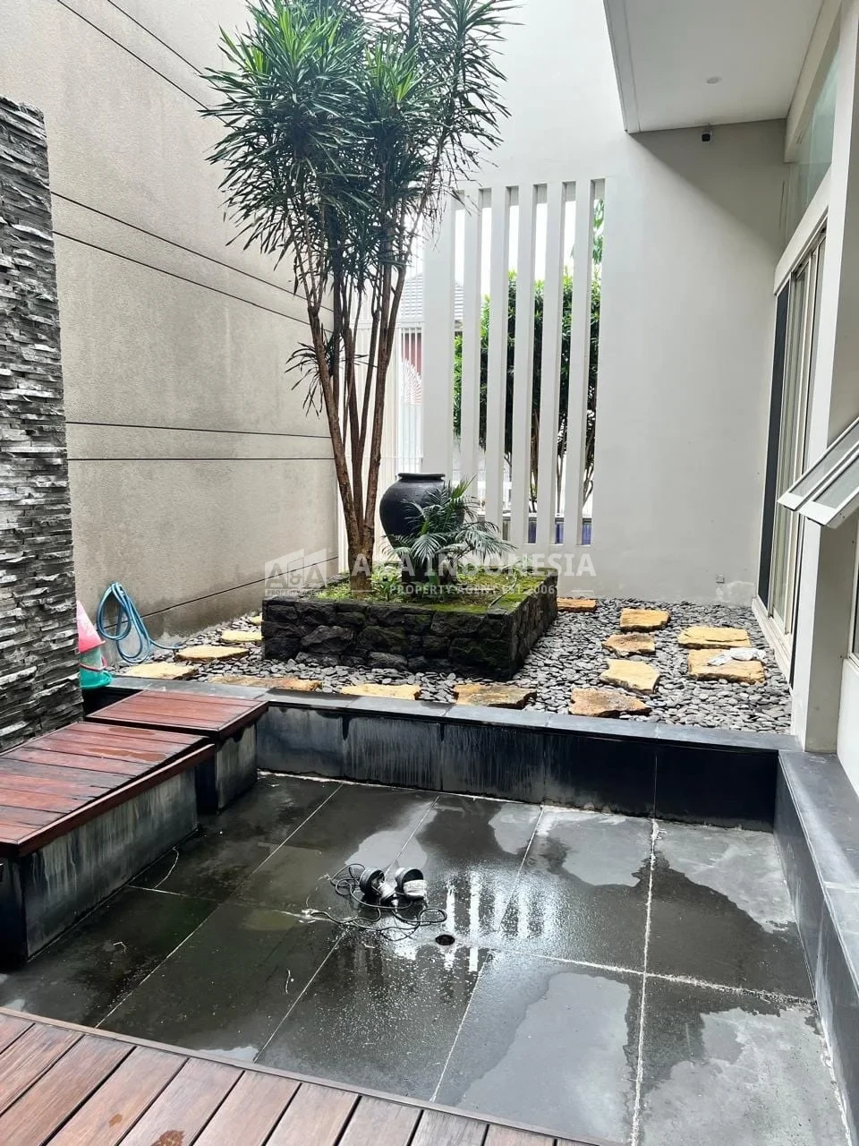 Dijual / Disewakan Rumah Mewah 2 Lantai International Village Lokasi Premium Citraland Utama Surabaya - Thumbnail 6