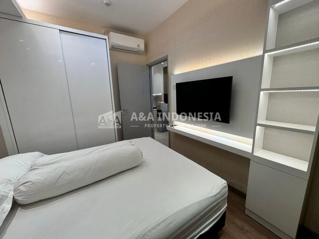 Disewakan Apartemen Grand Sungkono Lagoon Surabaya Barat - Thumbnail 2
