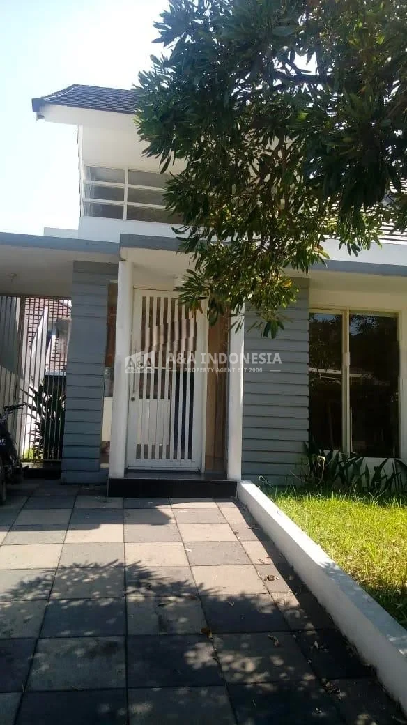 Dijual murah rumah di Palma Grandia, Citraland Utara, Surabaya Barat - Image 1