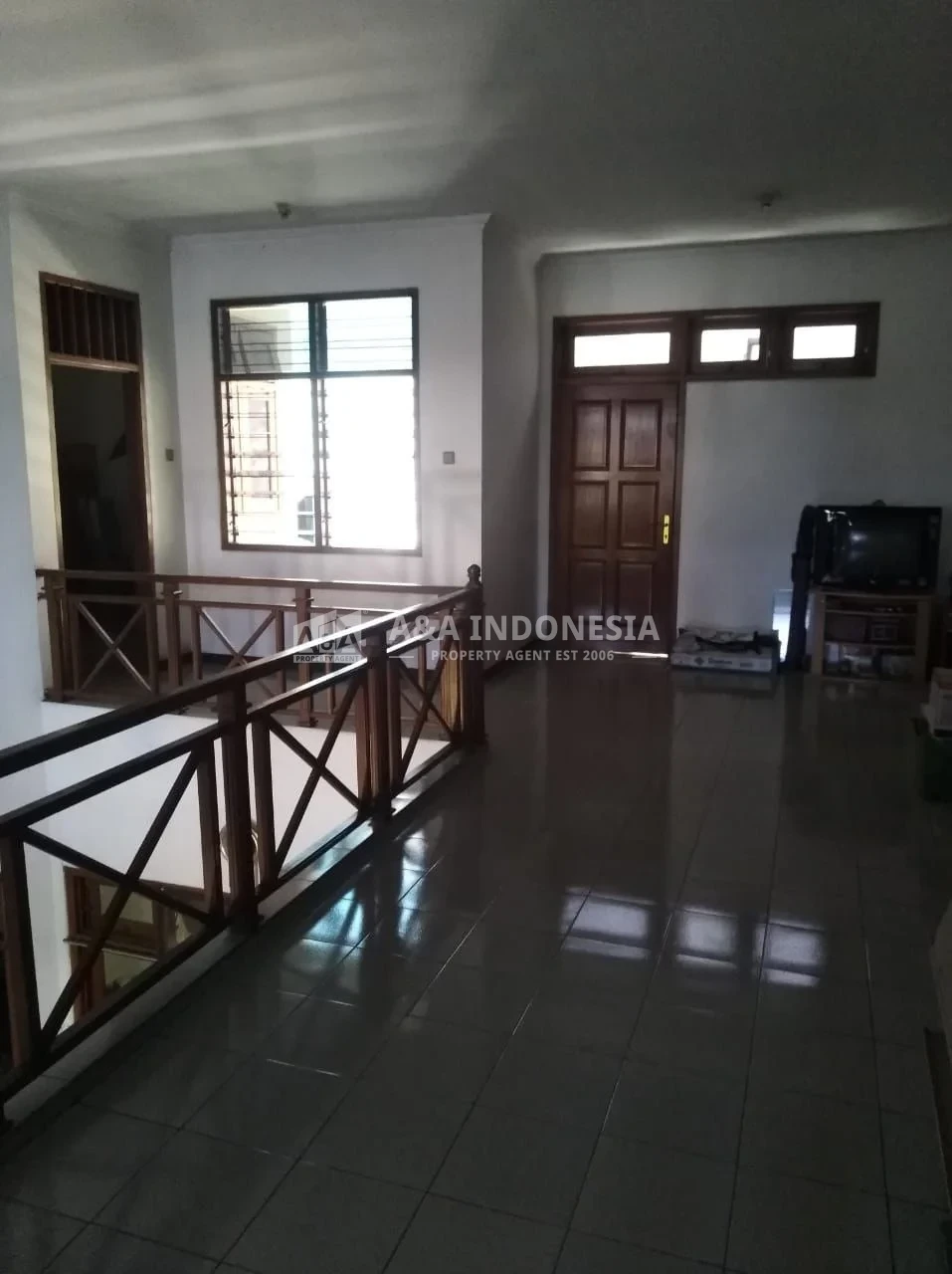 Jual Rumah Di Dukuh Kupang, Surabaya Barat - Image 1