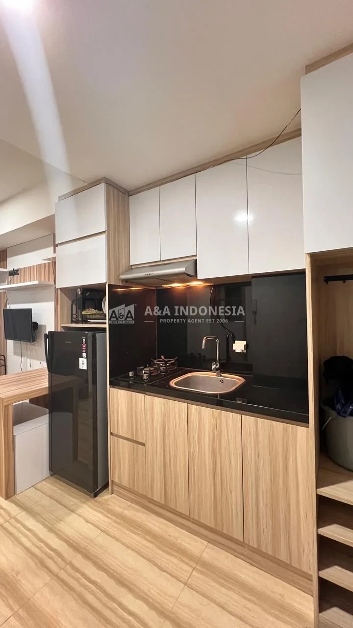 Disewakan/Dijual Apartemen Grand Sungkono Lagoon Venetian 2 KT Full Furnished 63,75 m² - Image 1