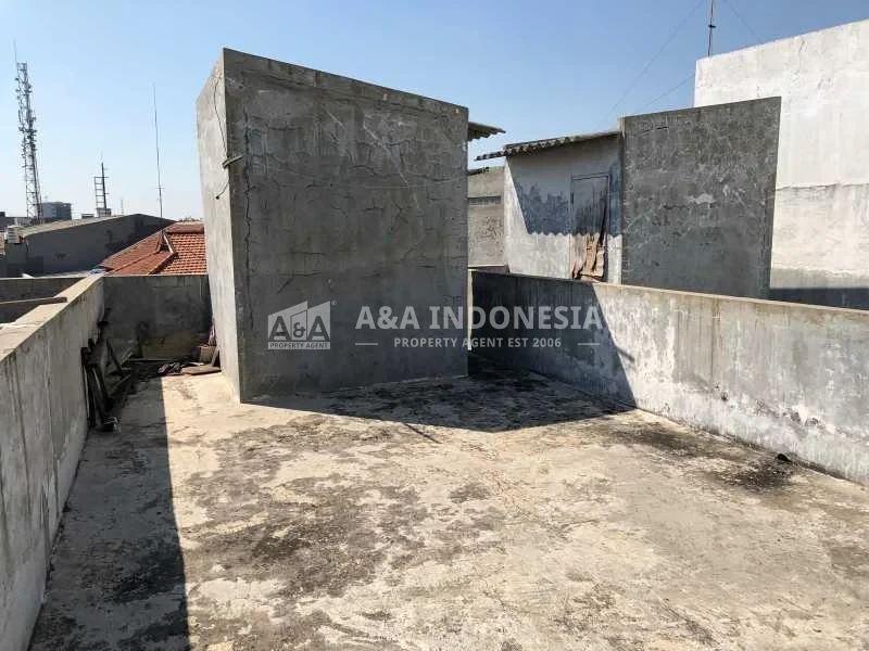 Ruko 4 Lantai Murah Strategis Twenty One Dharmahusada Surabaya - Thumbnail 3