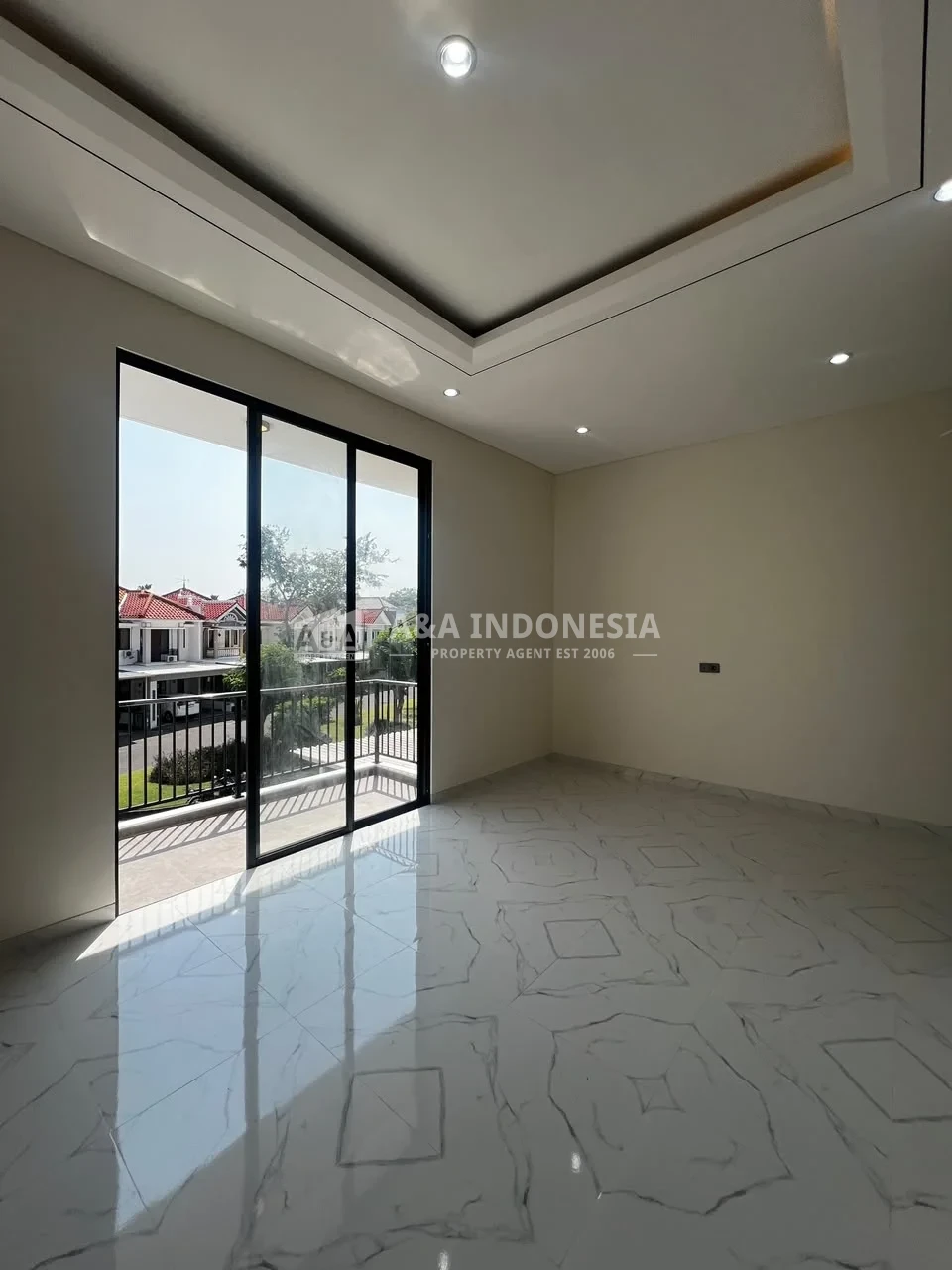 Rumah 2 Lantai Baru Murah Strategis Cluster Sorento Pakuwon City Surabaya - Thumbnail 5