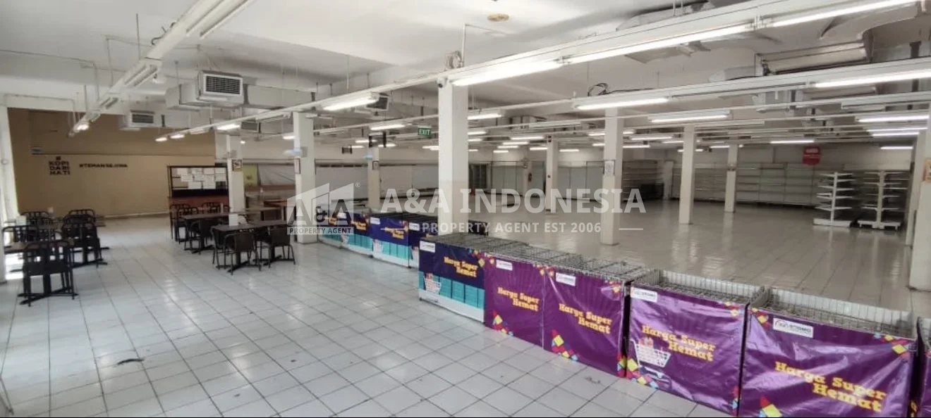 Ruko Disewa Klampis Jaya Surabaya Timur – 10 Ruko Gandeng, Area 1.373 m², Parkir Luas - Thumbnail 3