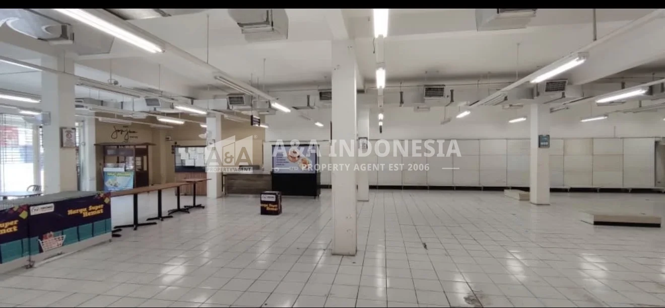 Ruko Disewa Klampis Jaya Surabaya Timur – 10 Ruko Gandeng, Area 1.373 m², Parkir Luas - Thumbnail 4