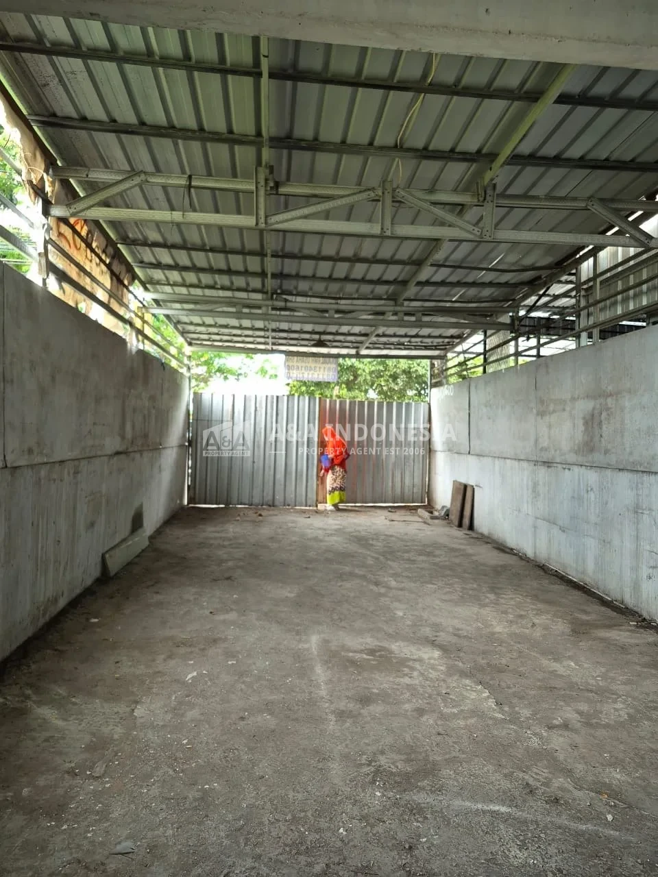 Dijual Rumah Untuk Usaha Di Jalan Raya Medokan Sawah Timur, Surabaya Timur - Thumbnail 2