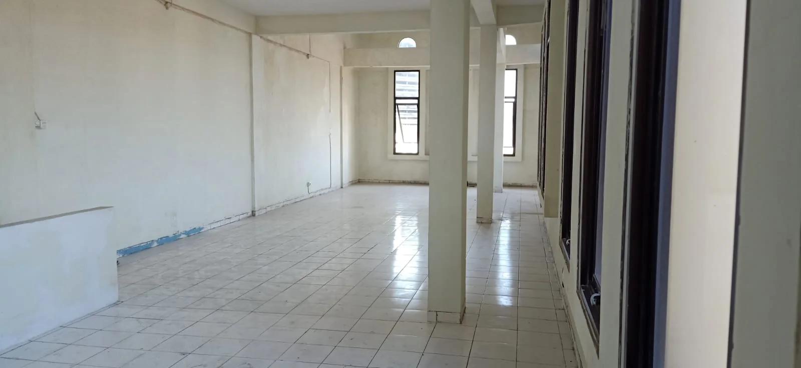 Dijual/Disewakan Ruko di Jalan Bung Tomo Ngagel Surabaya Timur - Thumbnail 3