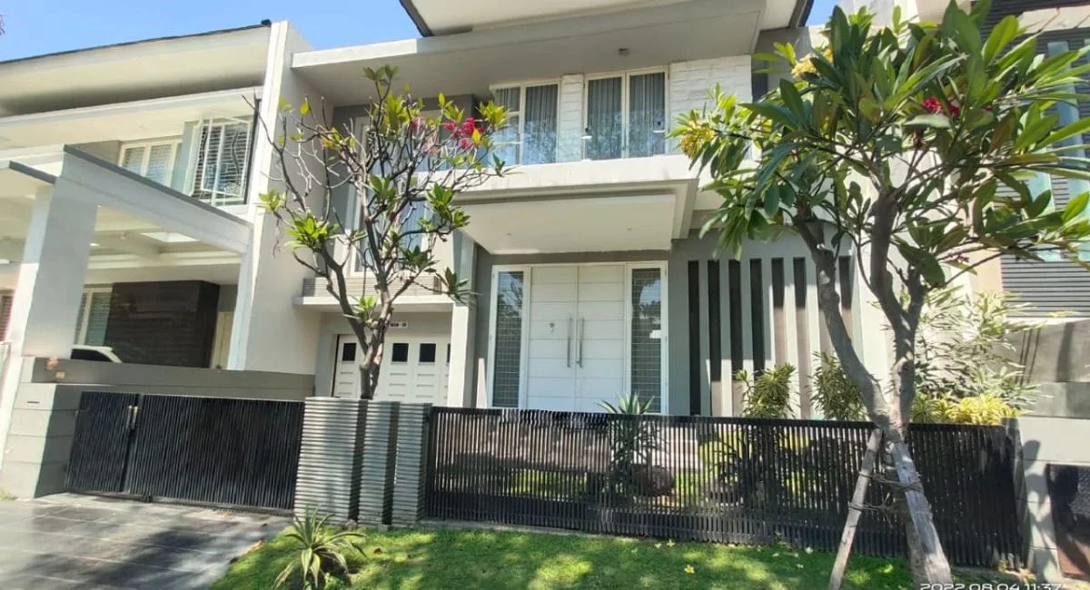 Dijual Rumah Mewah Bagus Pakuwon City San Diego Surabaya Timur
