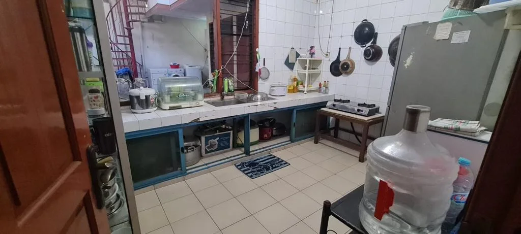 Dijual Rumah Langka dan Strategis Puncak Permai Surabaya Barat - Thumbnail 2