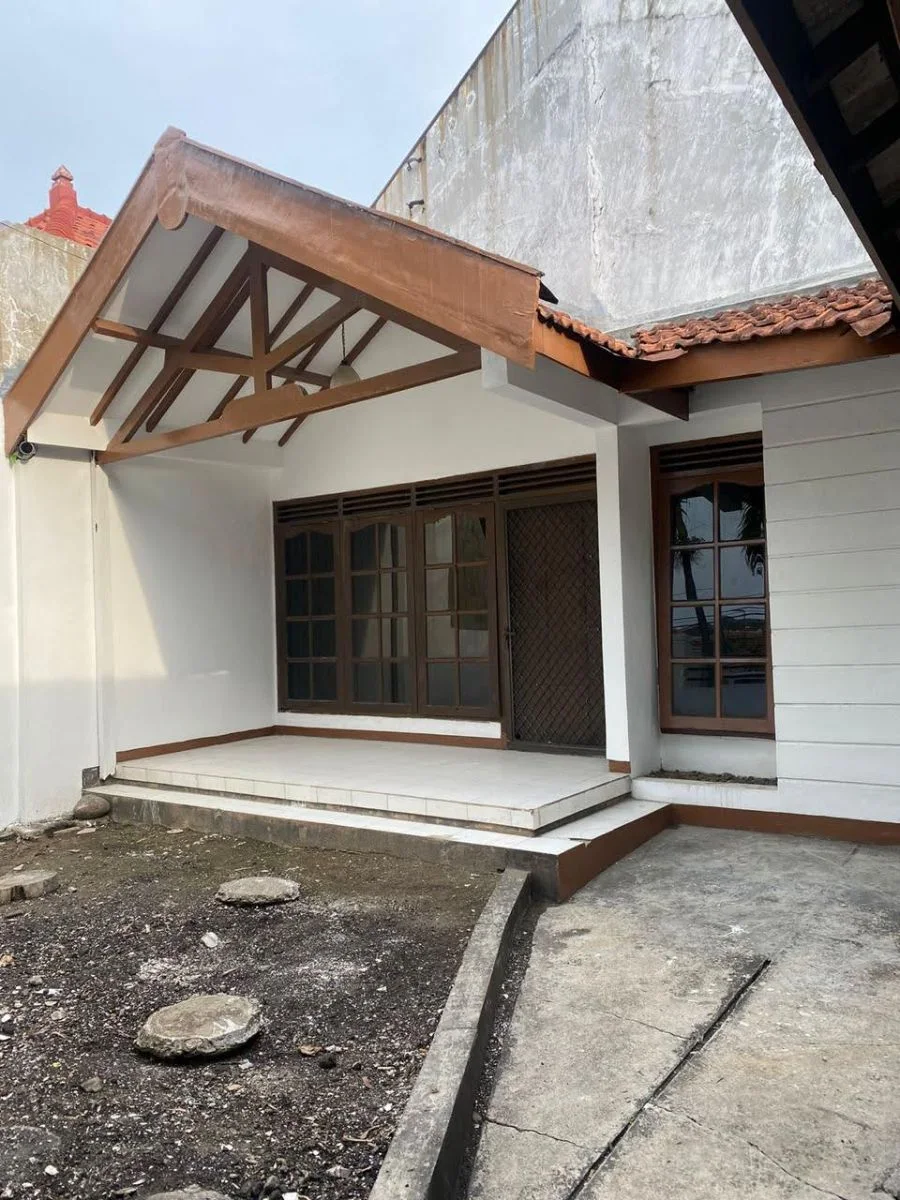 Disewakan Rumah Surabaya Barat Darmo Permai Selatan
