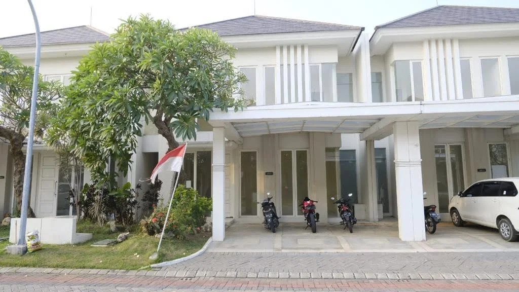 Dijual Rumah Grand Pakuwon Surabaya Barat