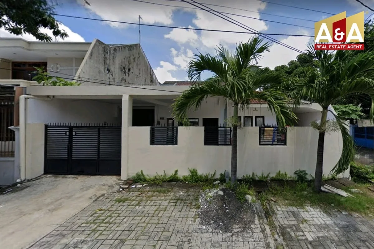 Dijual Rumah Murah Cocok untuk Kos Lokasi Strategis di Ngagel Surabaya Timur