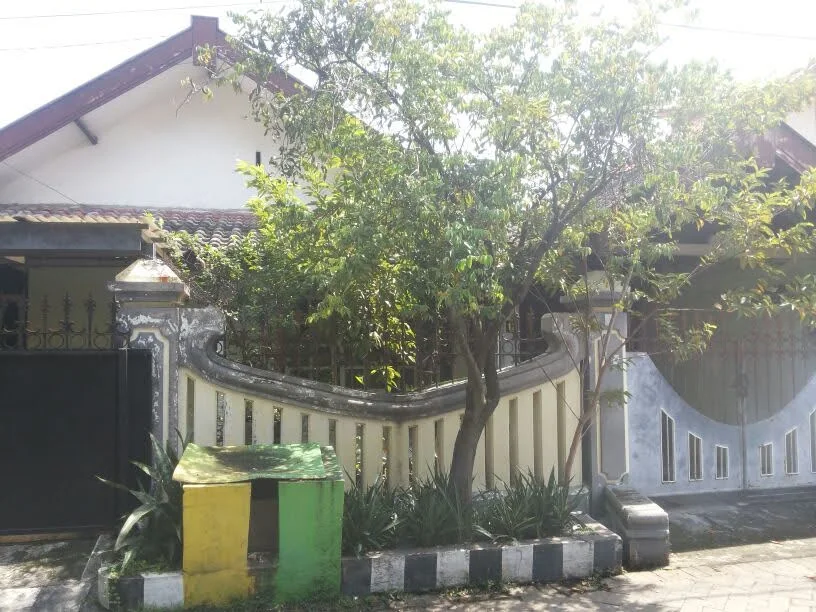 Dijual Rumah Siap Huni di Semolowaru Selatan Surabaya Timur