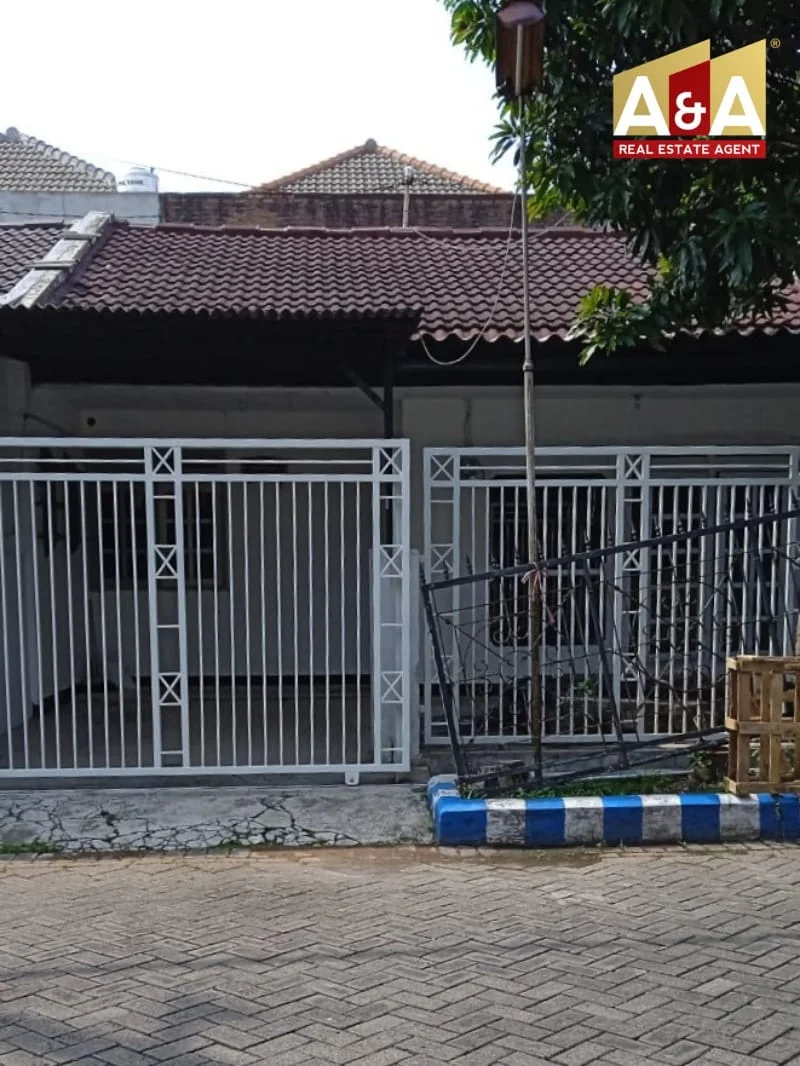 Dijual/disewakan Rumah Strategis Kutisari Surabaya Timur