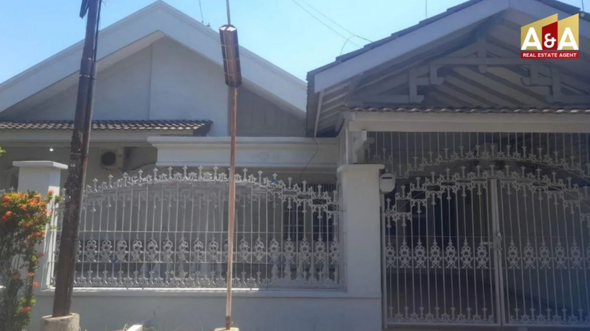 Disewakan Rumah Nyaman Strategis di Pakis Tirtosari Surabaya Selatan