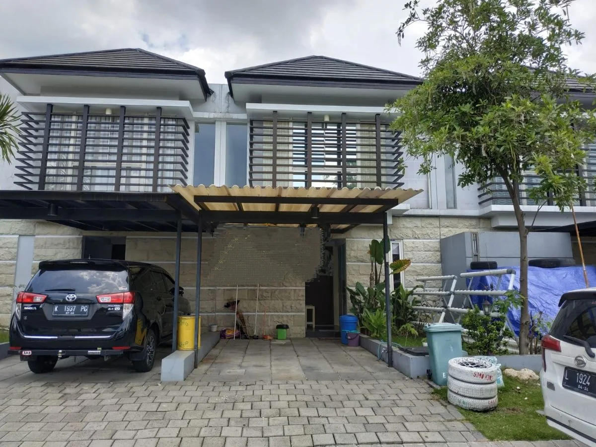 Disewakan Rumah Siap Huni di Graha Natura Surabaya Barat