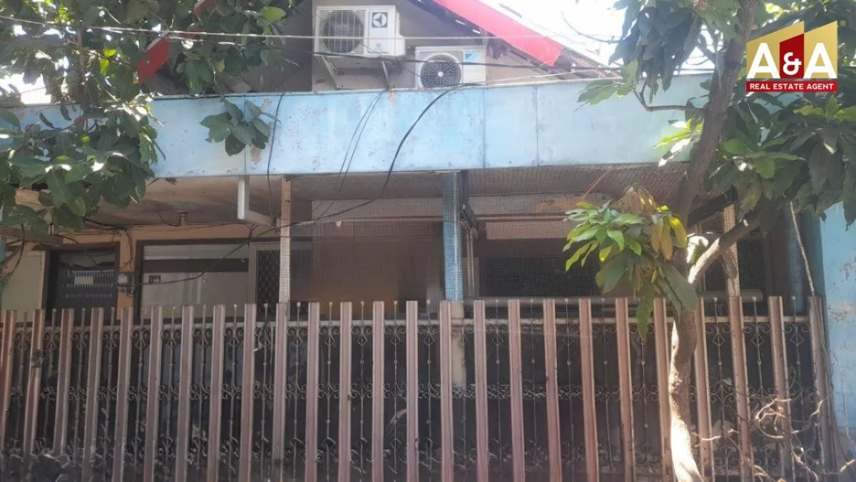 Dijual Cepat Rumah Strategis Tengah Kota Gubeng Kertajaya Surabaya Timur