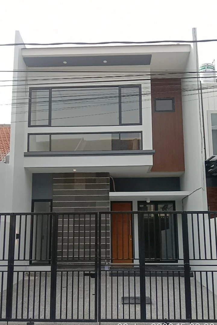 Dijual Rumah Baru di Klampis Semolo Surabaya Timur