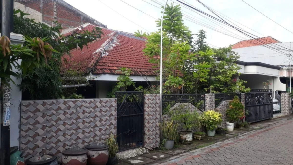 Dijual Rumah Murah dan Strategis Simorejo Sari Surabaya Barat - Thumbnail 2