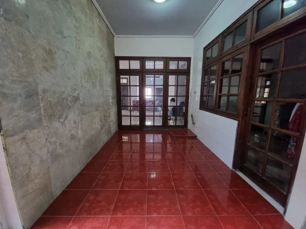 Dijual/Disewakan Rumah Siap Huni dan Nyaman di Dukuh Kupang Surabaya Barat - Thumbnail 3