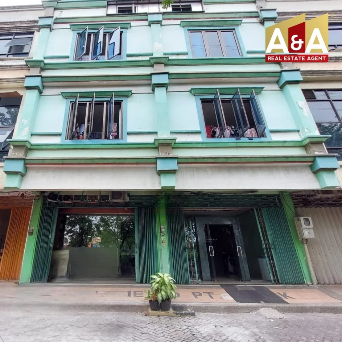 Dijual Ruko Gandeng Strategis Wilayah Rungkut Megah Raya Surabaya Timur
