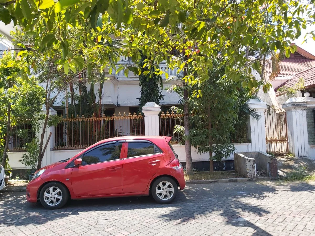 Dijual Rumah Sertifikat Hak Milik Dengan Lokasi Strategis Di Manyar Kartika Surabaya Timur - Thumbnail 2