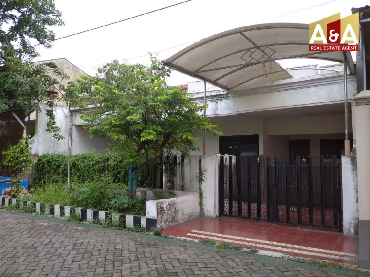 Dijual Rumah Lokasi Strategis Rungkut Menanggal Surabaya Timur