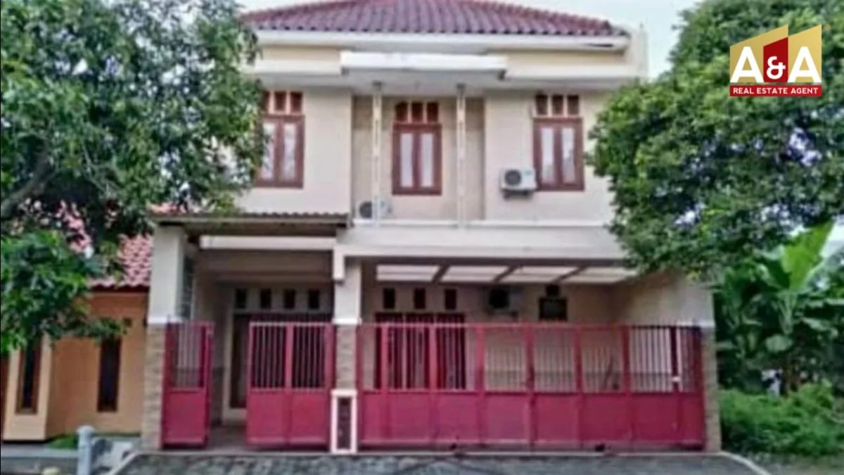 Dijual Cepat Rumah Strategis di Puri Surya Jaya Cluster Taman Paris Sidoarjo