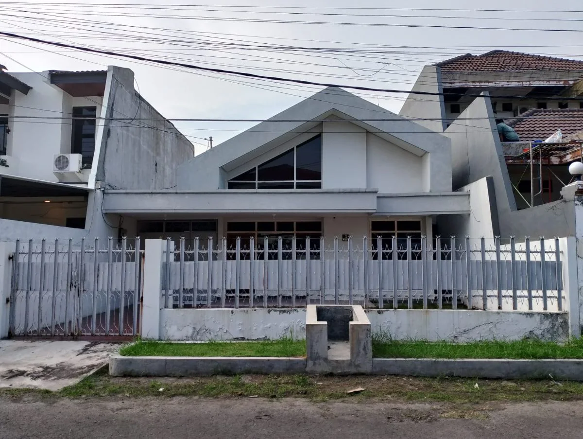 Disewakan Rumah Mewah Kertajaya Indah Timur Surabaya Timur