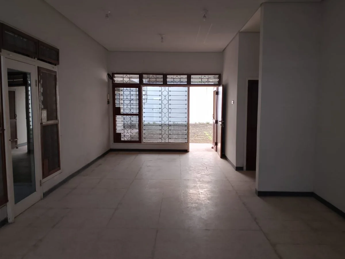 Disewakan Rumah Mewah Kertajaya Indah Timur Surabaya Timur - Thumbnail 2