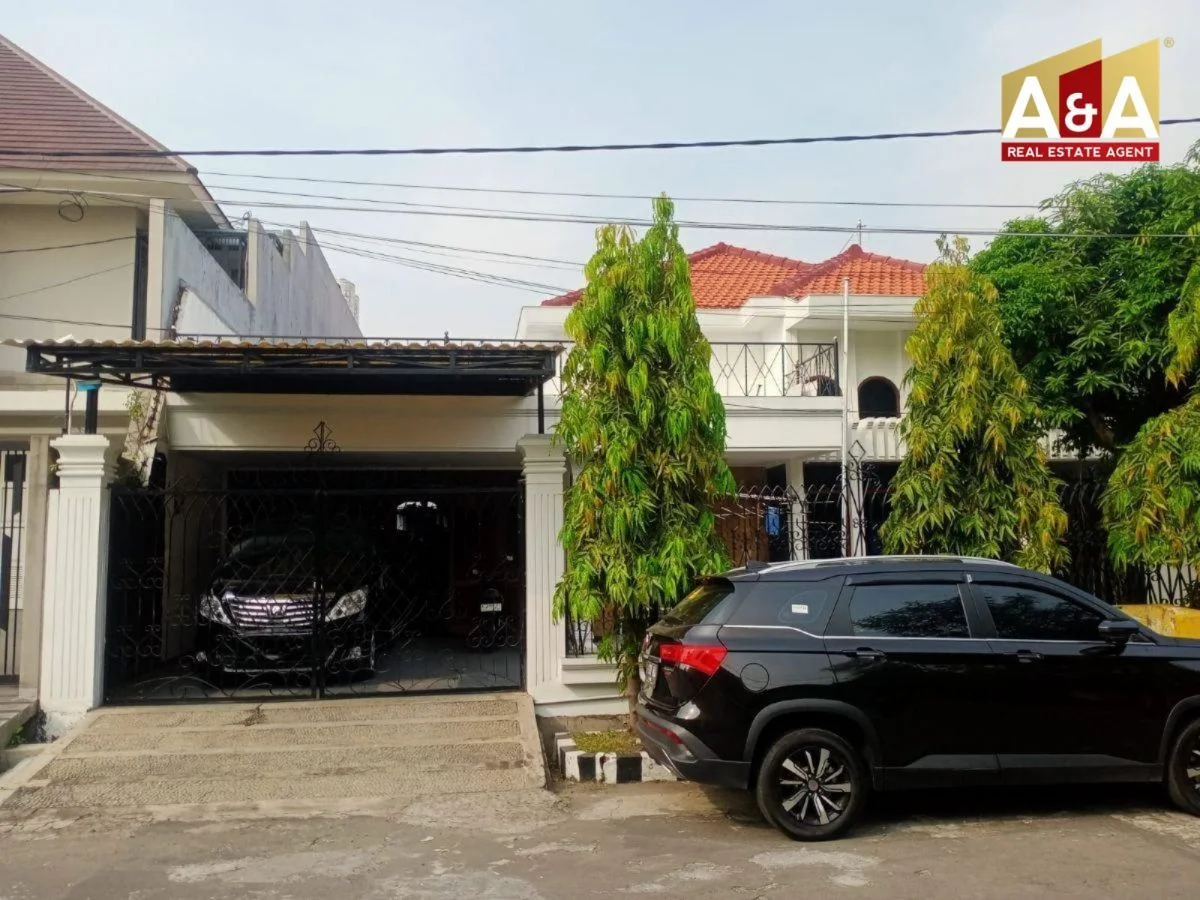 Dijual Rumah Lokasi Strategis Kertajaya Indah Surabaya Timur
