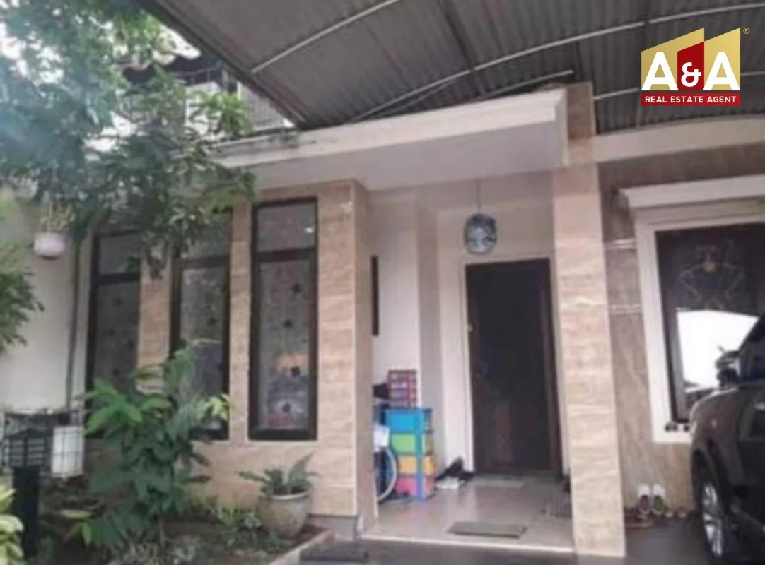 Dijual Cepat Rumah Minimalis dan Strategis di Royal Ketintang Surabaya Selatan