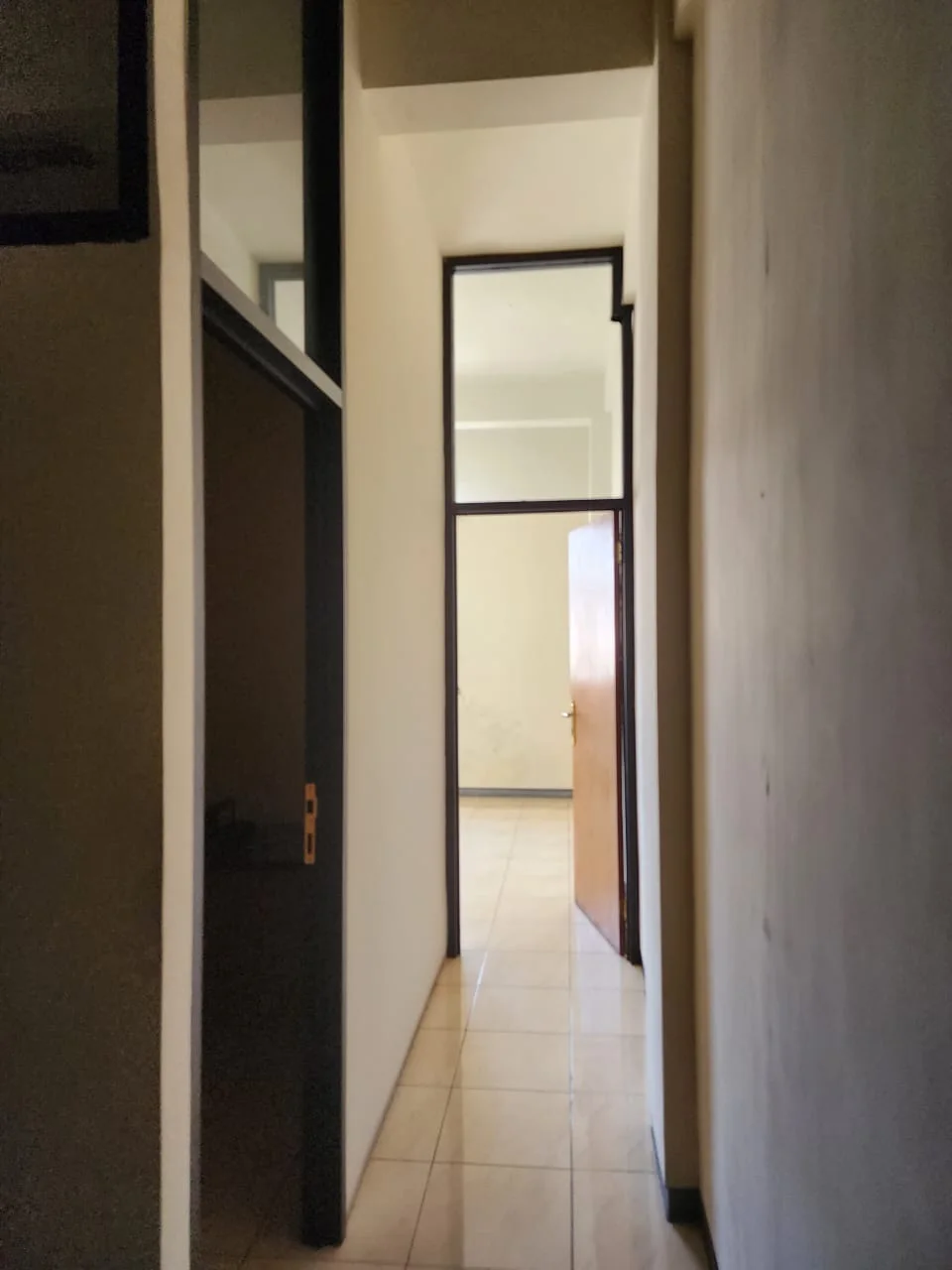 Dijual Toko Strategis 3 Lantai di Tidar Mas Square Surabaya Pusat - Thumbnail 6