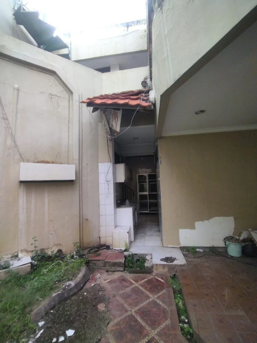Dijual/Disewakan Rumah Usaha di Raya Kertajaya Indah, Surabaya Timur - Thumbnail 8