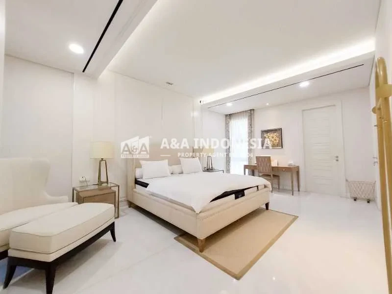 Dijual Rumah Mewah Lokasi Strategis di Margorejo Indah Surabaya Selatan - Thumbnail 6
