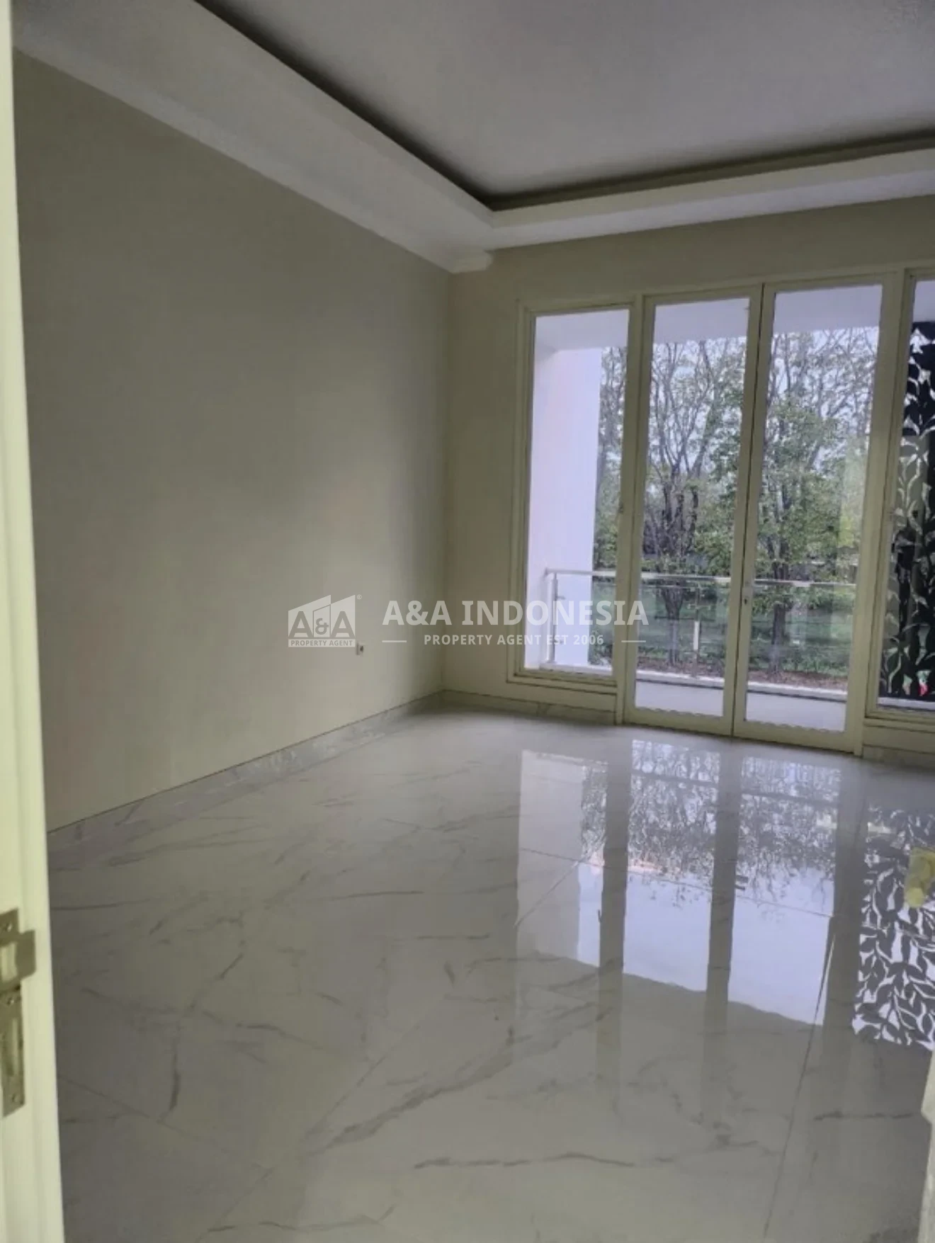 Dijual Rumah Baru 2 Lantai View Danau Pantai Mentari Surabaya Timur 2 Lantai SHM - Thumbnail 3