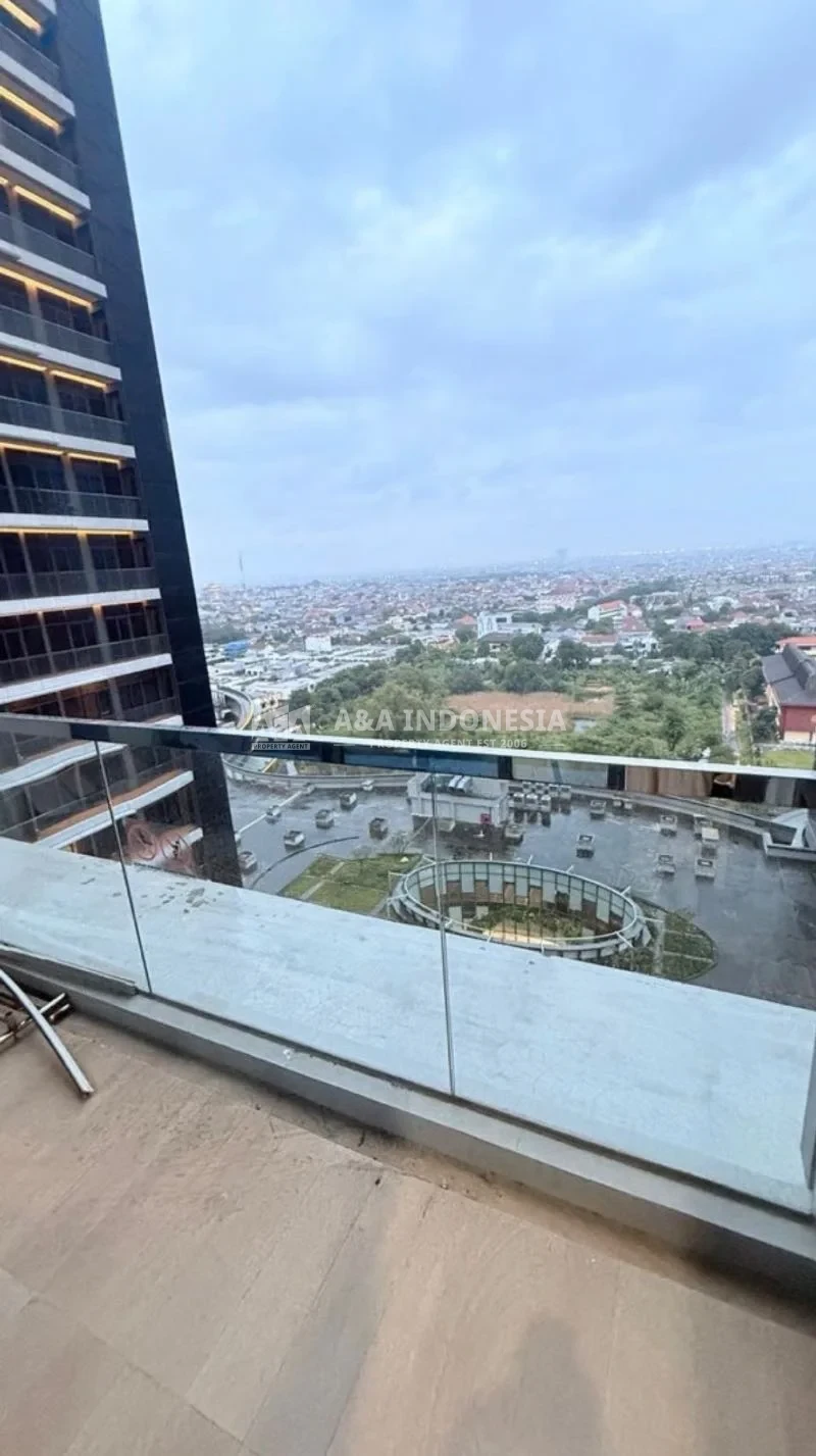 Dijual Apartemen SOHO The Viel Loft Ciputra World Surabaya Barat 111 m², City View, Mezzanine & High Ceiling - Thumbnail 5