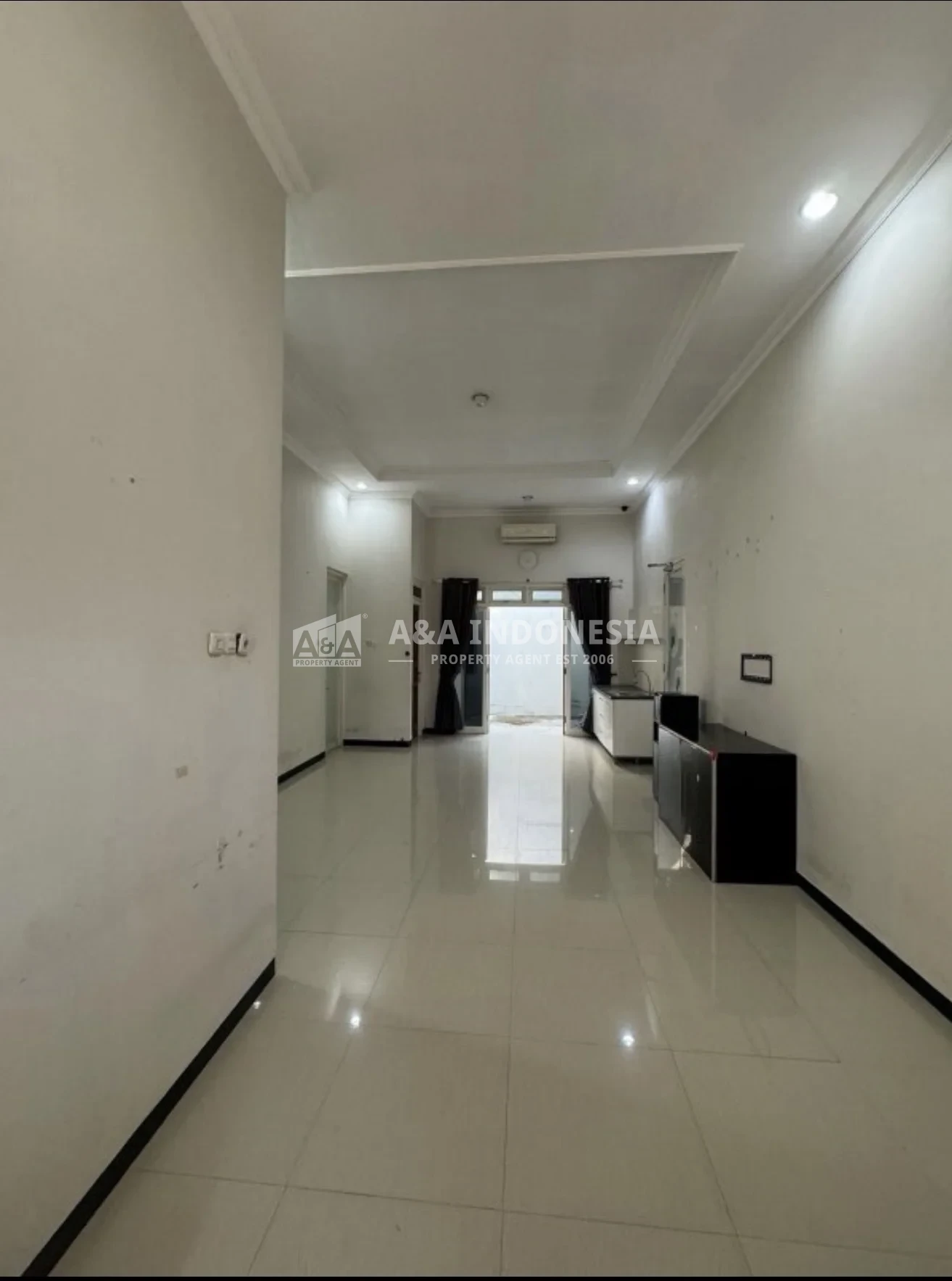 Dijual Rumah 1 Lantai di Manyar Tirtoyoso Surabaya Timur, SHM, 3+1 Kamar Tidur, Lokasi Premium