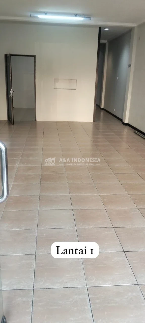 Disewakan Ruko Rich Palace Di Jalan Mayjen Sungkono, Surabaya Barat - Thumbnail 7