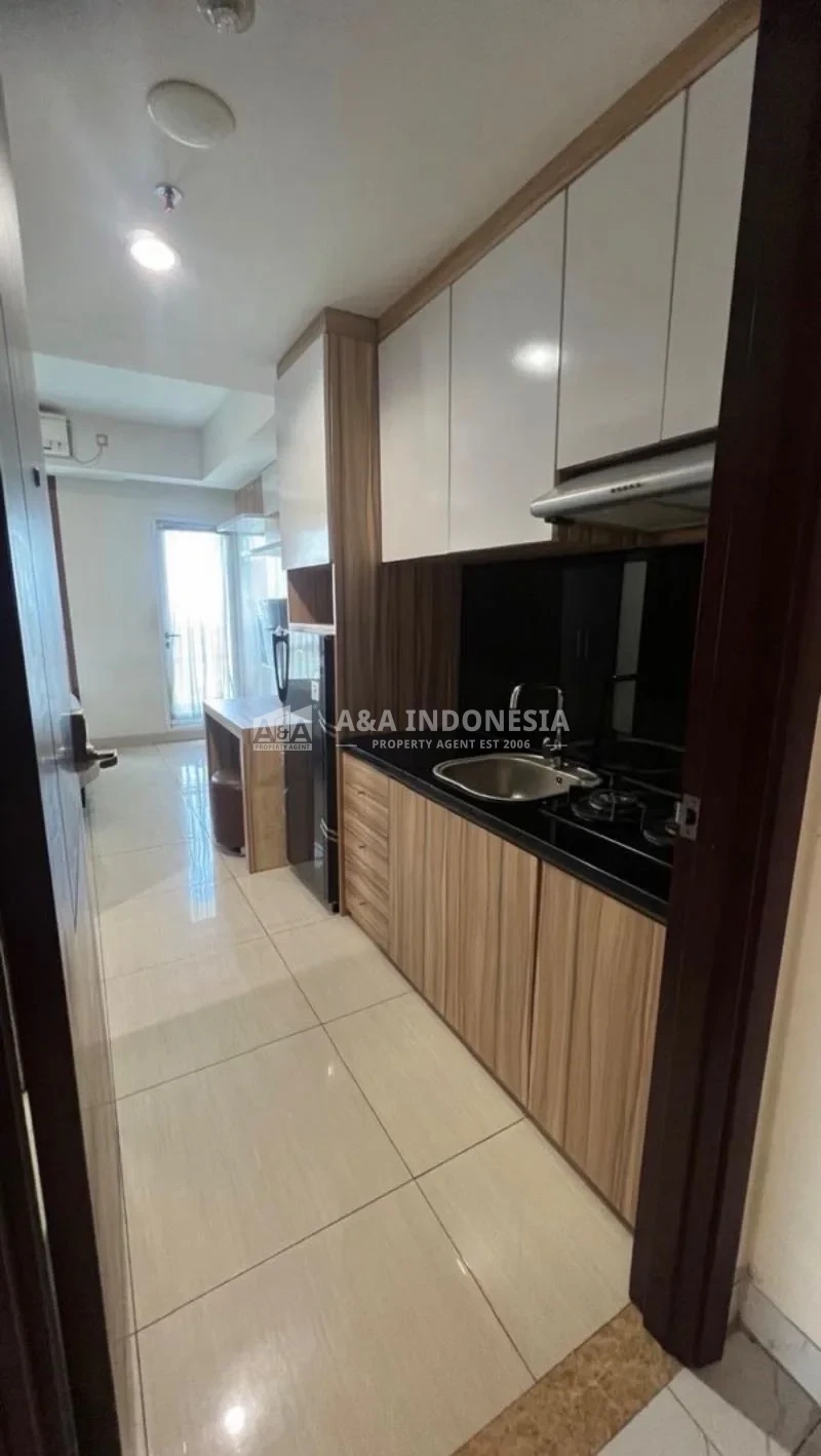 Dijual Apartemen Grand Sungkono Lagoon Venetian Tower Surabaya Barat Studio Furnished View Pool