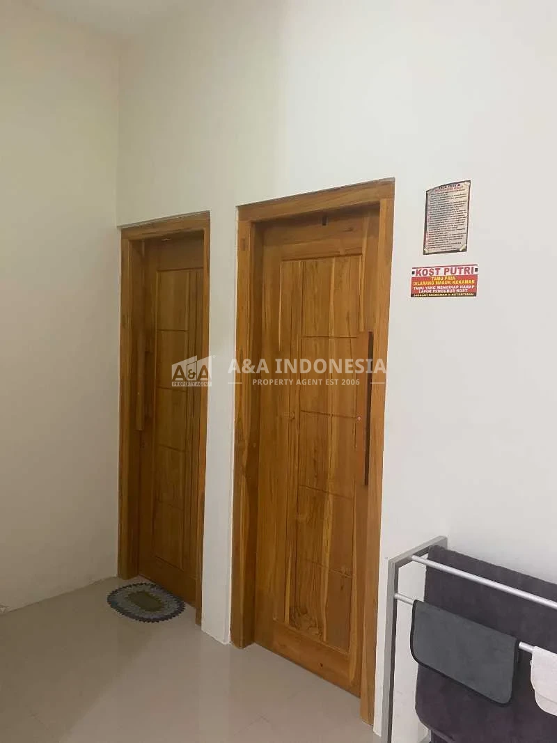 DIJUAL RUMAH KOST AKTIF FULL FURNISHED DI SEMOLOWARU SELATAN SURABAYA TIMUR - Thumbnail 3