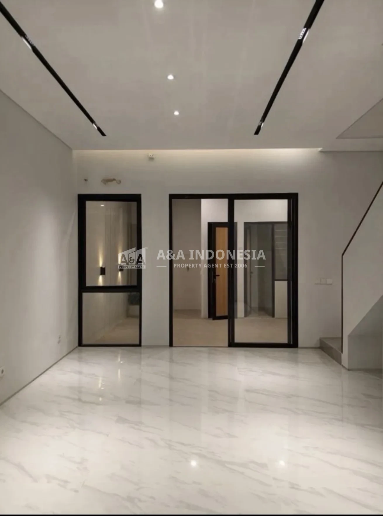 Dijual Rumah 2 Lantai di Sutorejo Prima Surabaya Timur Dekat Dengan Park Shanghai Pusat Kuliner Dan Rs Unair - Thumbnail 2