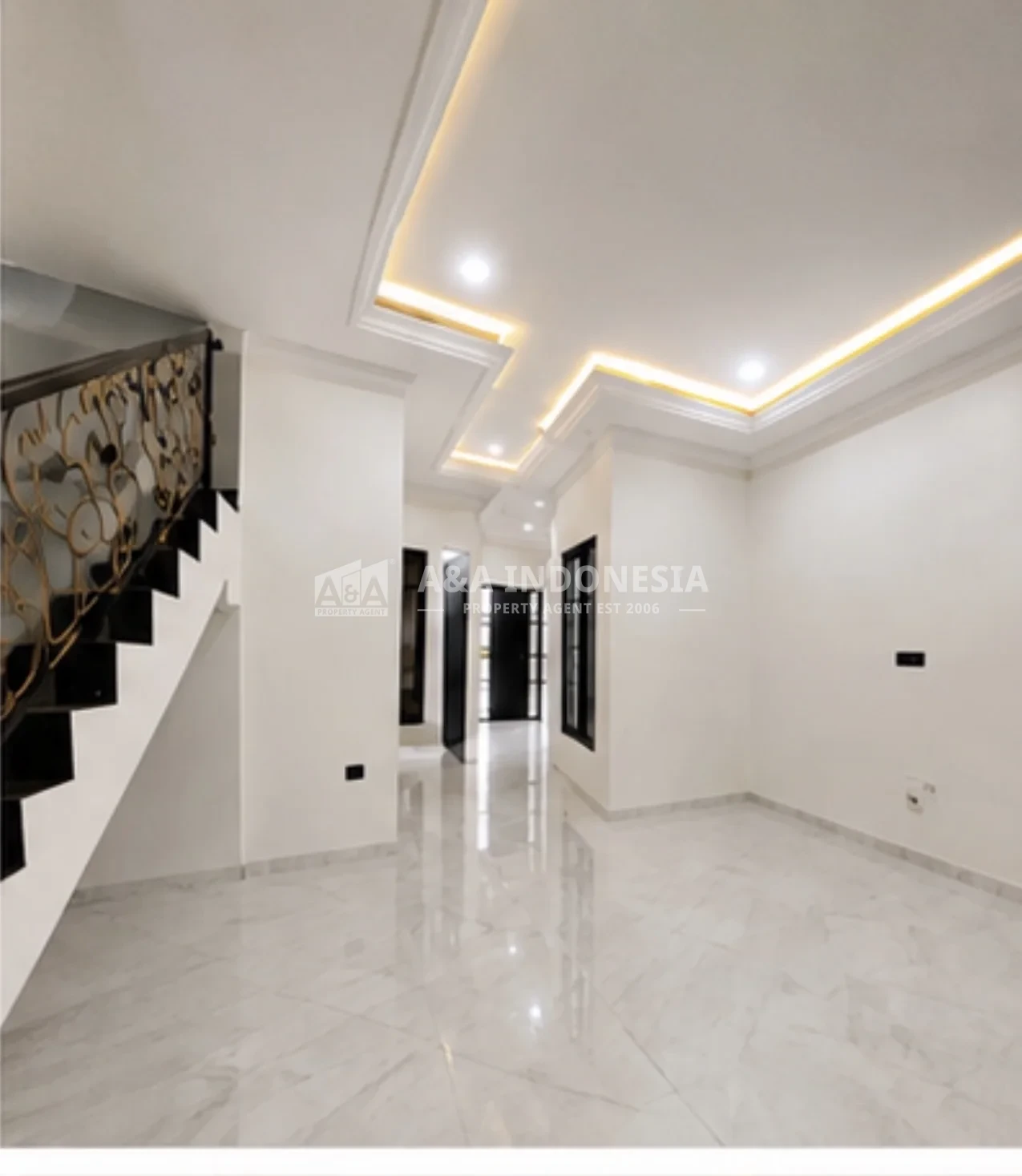 Dijual Rumah Baru 2 Lantai Babatan Pantai Surabaya Timur — LT 150 m² LB 210 m² SHM Hadap Selatan Siap Huni - Thumbnail 2