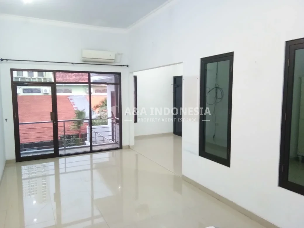 Dijual Rumah Griya Asri di Pakuwon City Surabaya Timur - Thumbnail 4